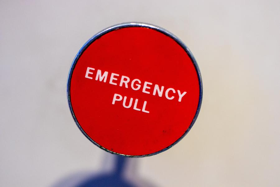 emergency pull red sign